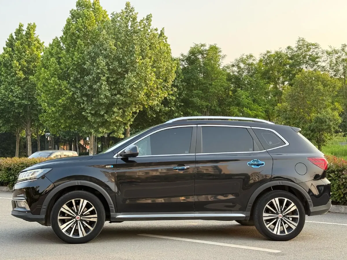 2018 Roewe RX5 1.5T 169HP L4 7DCT,autocango,china used car exporter,china ev exporter,chinese used car exporter,chinese used ev exporter