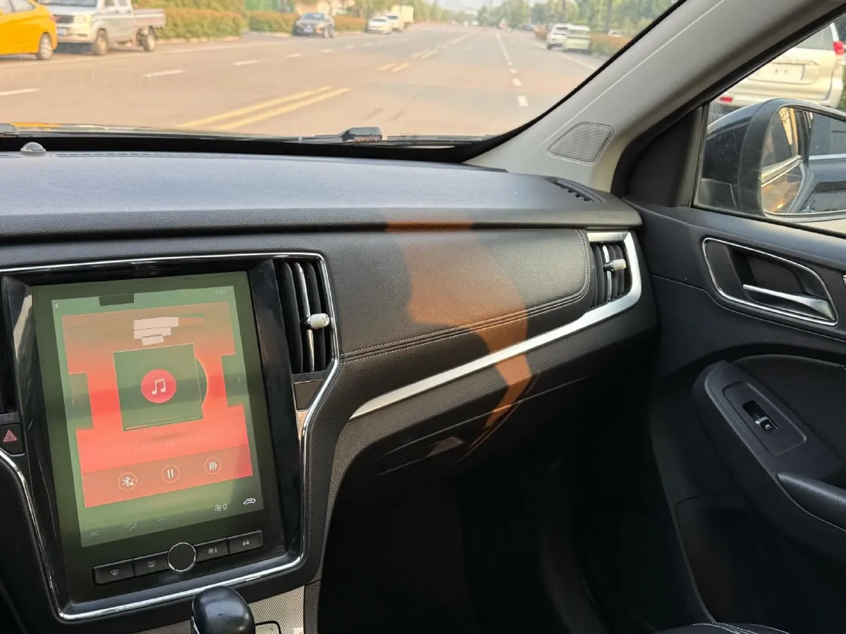 2018 Roewe RX5 1.5T 169HP L4 7DCT,autocango,china used car exporter,china ev exporter,chinese used car exporter,chinese used ev exporter