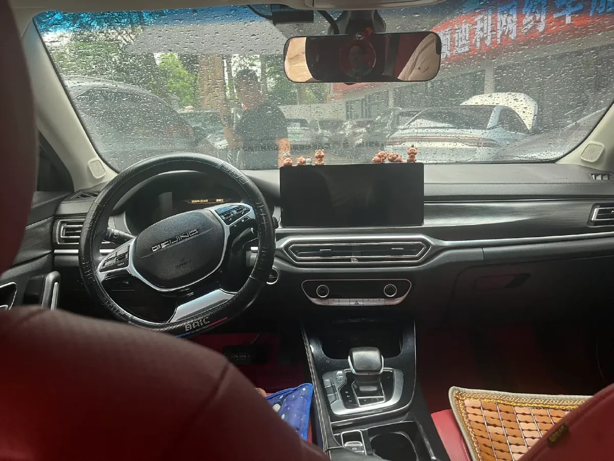 2019 BeiJing Auto EU7 BEV 60.225KWH,autocango,china used car exporter,china ev exporter,chinese used car exporter,chinese used ev exporter