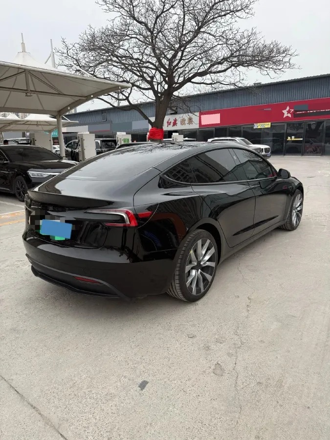 2025 Tesla Model 3 BEV 62.5KWH,autocango,china used car exporter,china ev exporter,chinese used car exporter,chinese used ev exporter