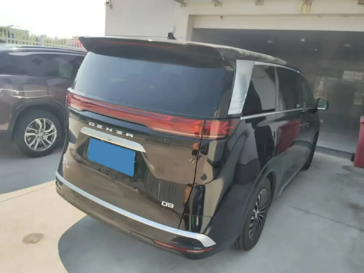 2022 Mercedes-Benz GLC Class 2.0T 197HP L4 9AT,autocango,china used car exporter,china ev exporter,chinese used car exporter,chinese used ev exporter