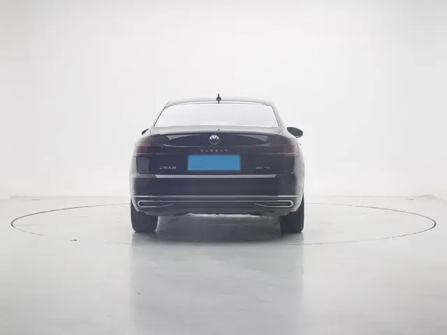 2025 Volkswagen Passat 2.0T 220HP L4 7DCT,autocango,china used car exporter,china ev exporter,chinese used car exporter,chinese used ev exporter