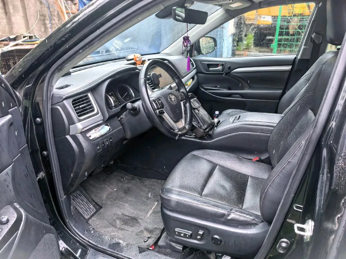 2019 Lincoln MKC 2.0T 203HP L4 6AT,autocango,china used car exporter,china ev exporter,chinese used car exporter,chinese used ev exporter