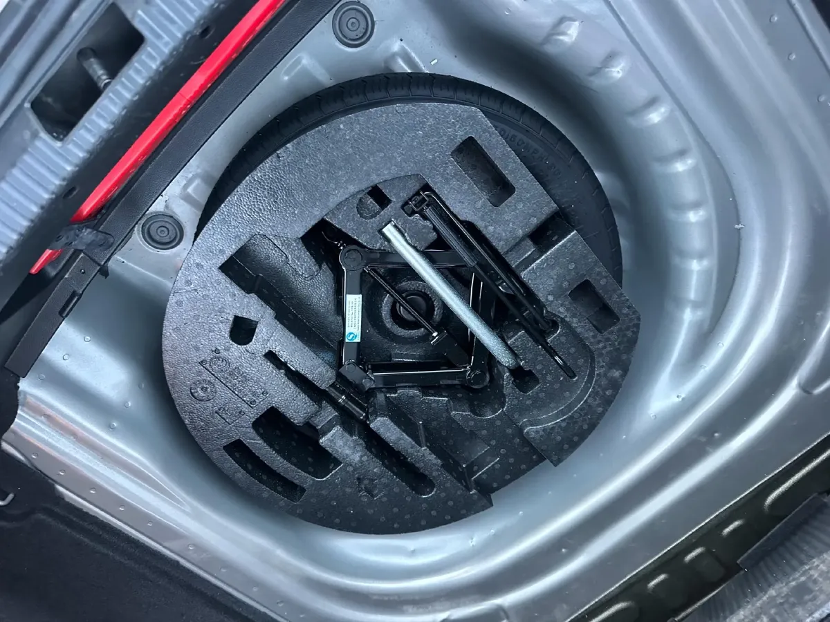 2019 Skoda Octavia 1.5L 116HP L4 6AT,autocango,china used car exporter,china ev exporter,chinese used car exporter,chinese used ev exporter