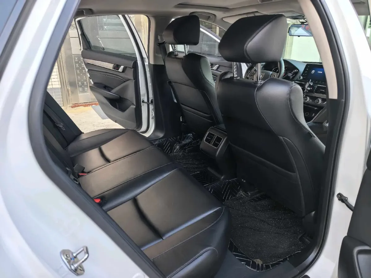 2018 Honda Accord 1.5T 194HP L4 CVT,autocango,china used car exporter,china ev exporter,chinese used car exporter,chinese used ev exporter