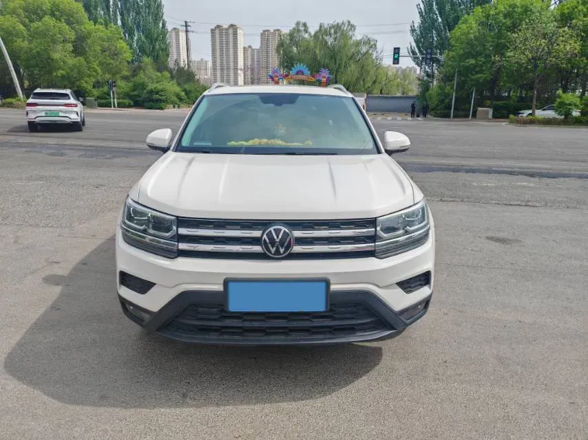 2021 Volkswagen Tharu 1.4T 150HP L4 7DCT,autocango,china used car exporter,china ev exporter,chinese used car exporter,chinese used ev exporter