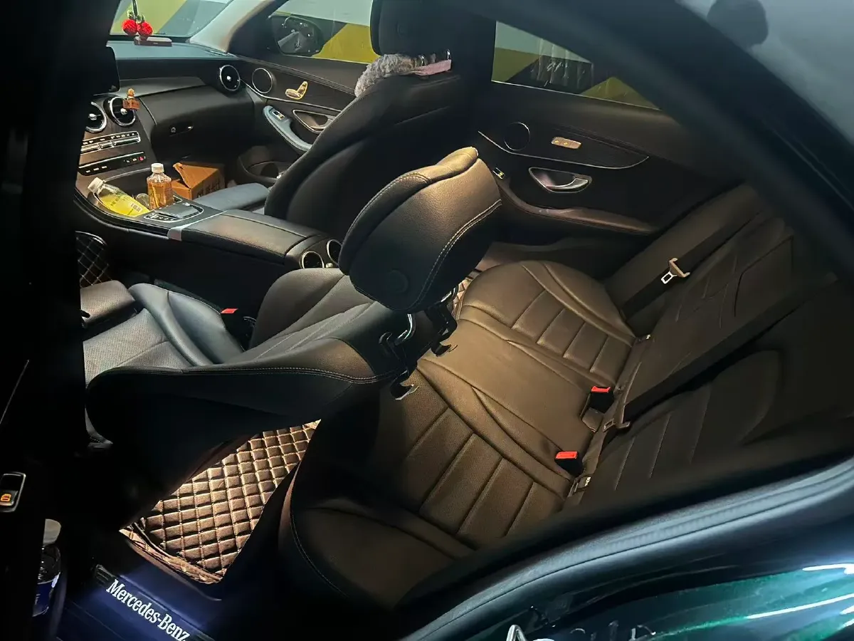 2021 Mercedes-Benz C Class 1.5T 156HP L4 9AT,autocango,china used car exporter,china ev exporter,chinese used car exporter,chinese used ev exporter