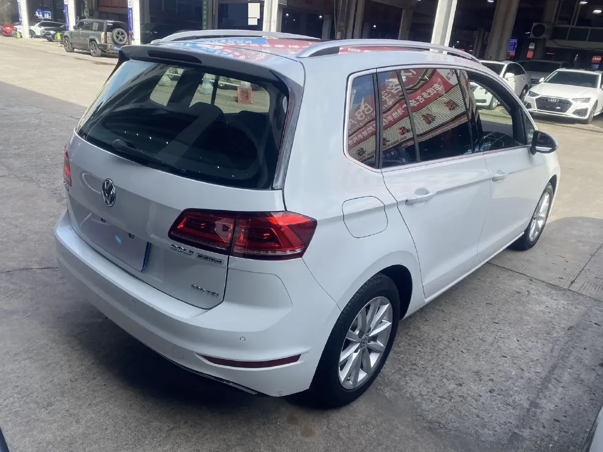 2019 Volkswagen Golf Sportsvan 1.4T 150HP L4 7DCT,autocango,china used car exporter,china ev exporter,chinese used car exporter,chinese used ev exporter