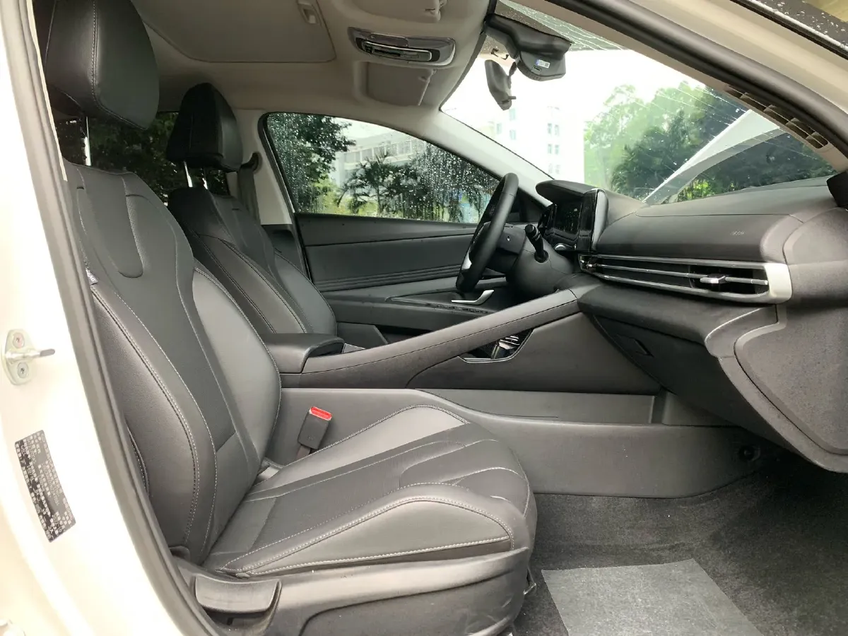 2022 Hyundai Elantra 1.5L 115HP L4 CVT,autocango,china used car exporter,china ev exporter,chinese used car exporter,chinese used ev exporter