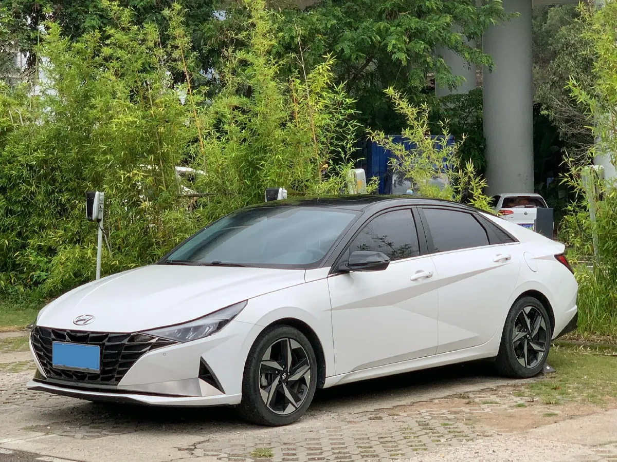 2022 Hyundai Elantra 1.5L 115HP L4 CVT,autocango,china used car exporter,china ev exporter,chinese used car exporter,chinese used ev exporter