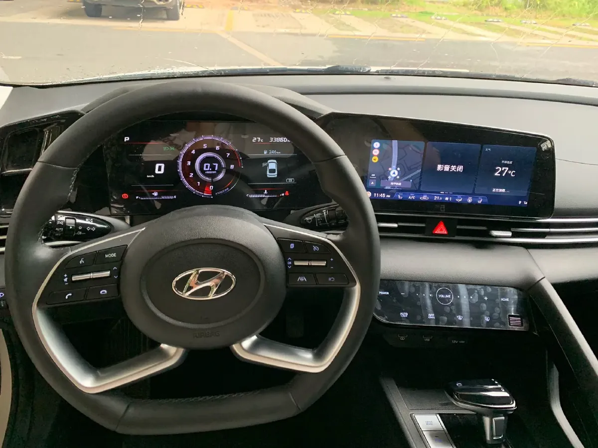 2022 Hyundai Elantra 1.5L 115HP L4 CVT,autocango,china used car exporter,china ev exporter,chinese used car exporter,chinese used ev exporter