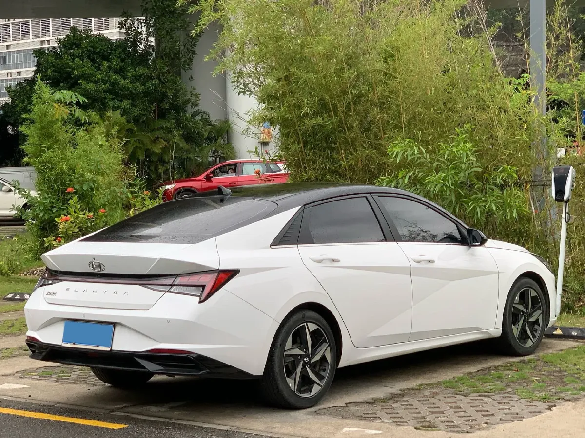 2022 Hyundai Elantra 1.5L 115HP L4 CVT,autocango,china used car exporter,china ev exporter,chinese used car exporter,chinese used ev exporter