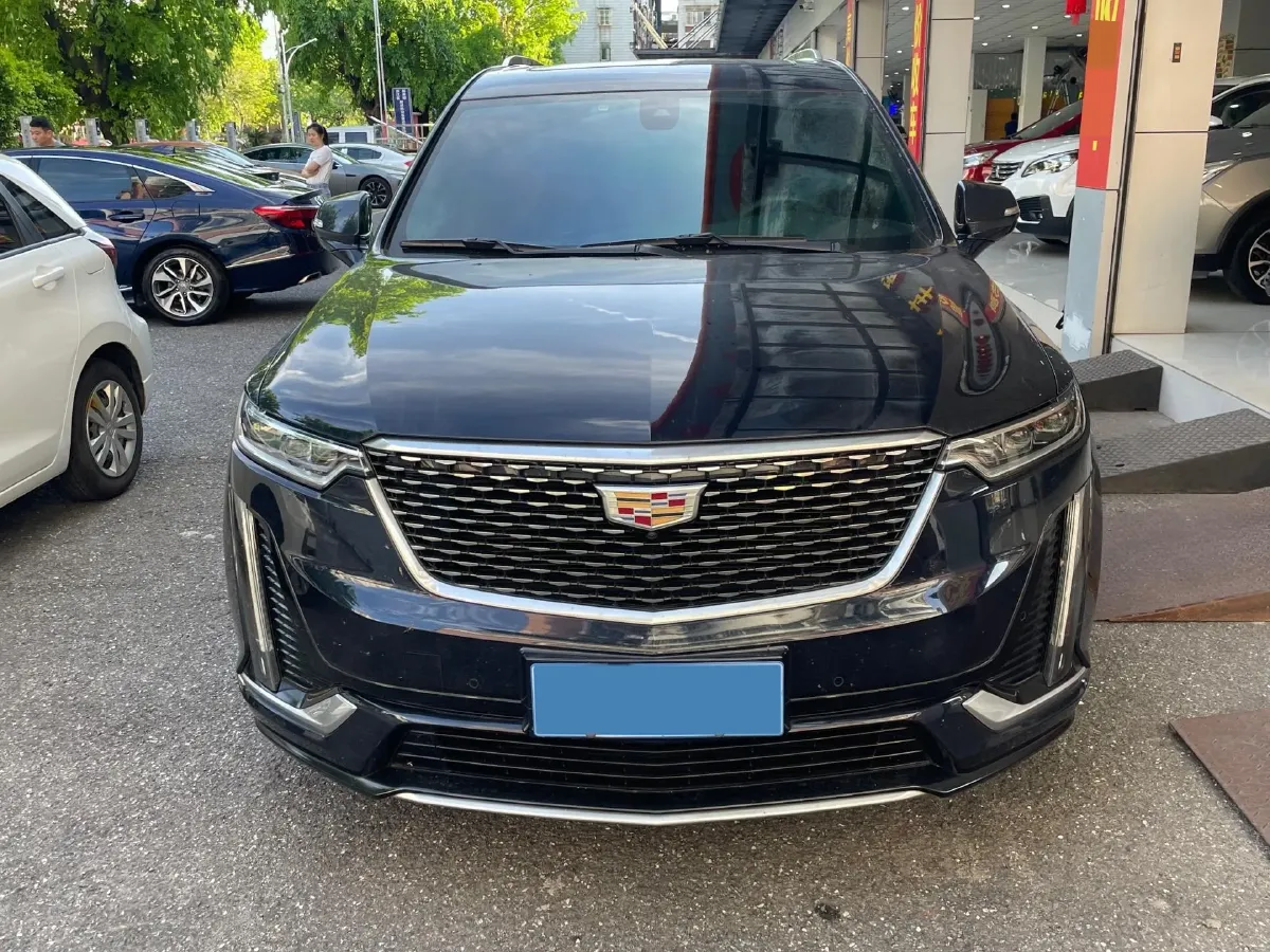 2022 Cadillac XT6 2.0T 237HP L4 9AT,autocango,china used car exporter,china ev exporter,chinese used car exporter,chinese used ev exporter