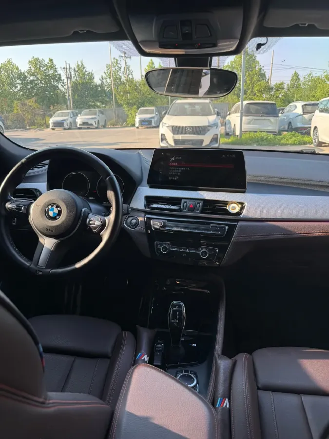 2021 BMW X2 2.0T 192HP L4 7DCT,autocango,china used car exporter,china ev exporter,chinese used car exporter,chinese used ev exporter