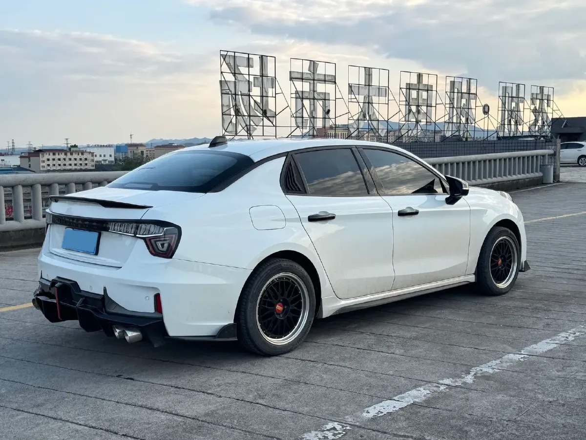 2021 LYNK&CO 03 1.5T 180HP L3 7DCT,autocango,china used car exporter,china ev exporter,chinese used car exporter,chinese used ev exporter