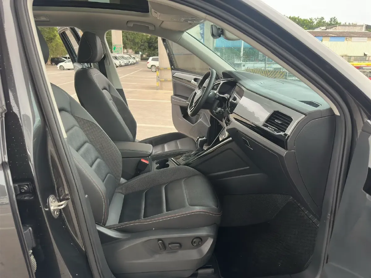 2022 Volkswagen Tayron 1.4T 150HP L4 7DCT,autocango,china used car exporter,china ev exporter,chinese used car exporter,chinese used ev exporter