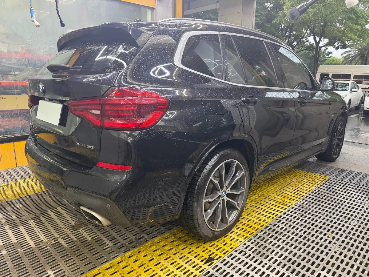 2021 BMW X3 2.0T 252HP L4 8AT,autocango,china used car exporter,china ev exporter,chinese used car exporter,chinese used ev exporter