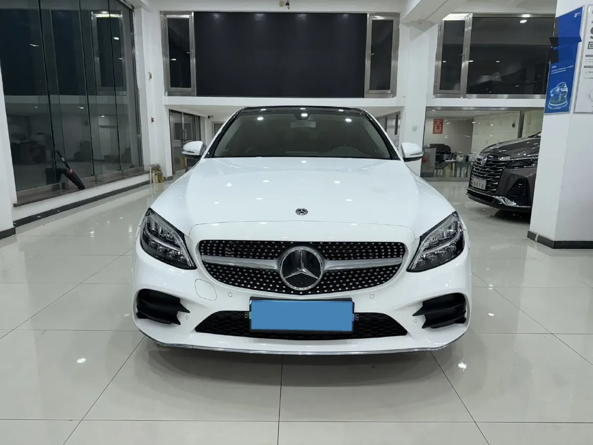 2020 Mercedes-Benz C Class 1.5T 184HP L4 9AT,autocango,china used car exporter,china ev exporter,chinese used car exporter,chinese used ev exporter