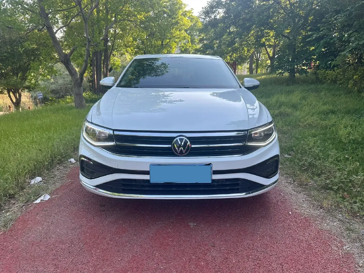 2023 Volkswagen Bora 1.2T 116HP L4 7DCT,autocango,china used car exporter,china ev exporter,chinese used car exporter,chinese used ev exporter