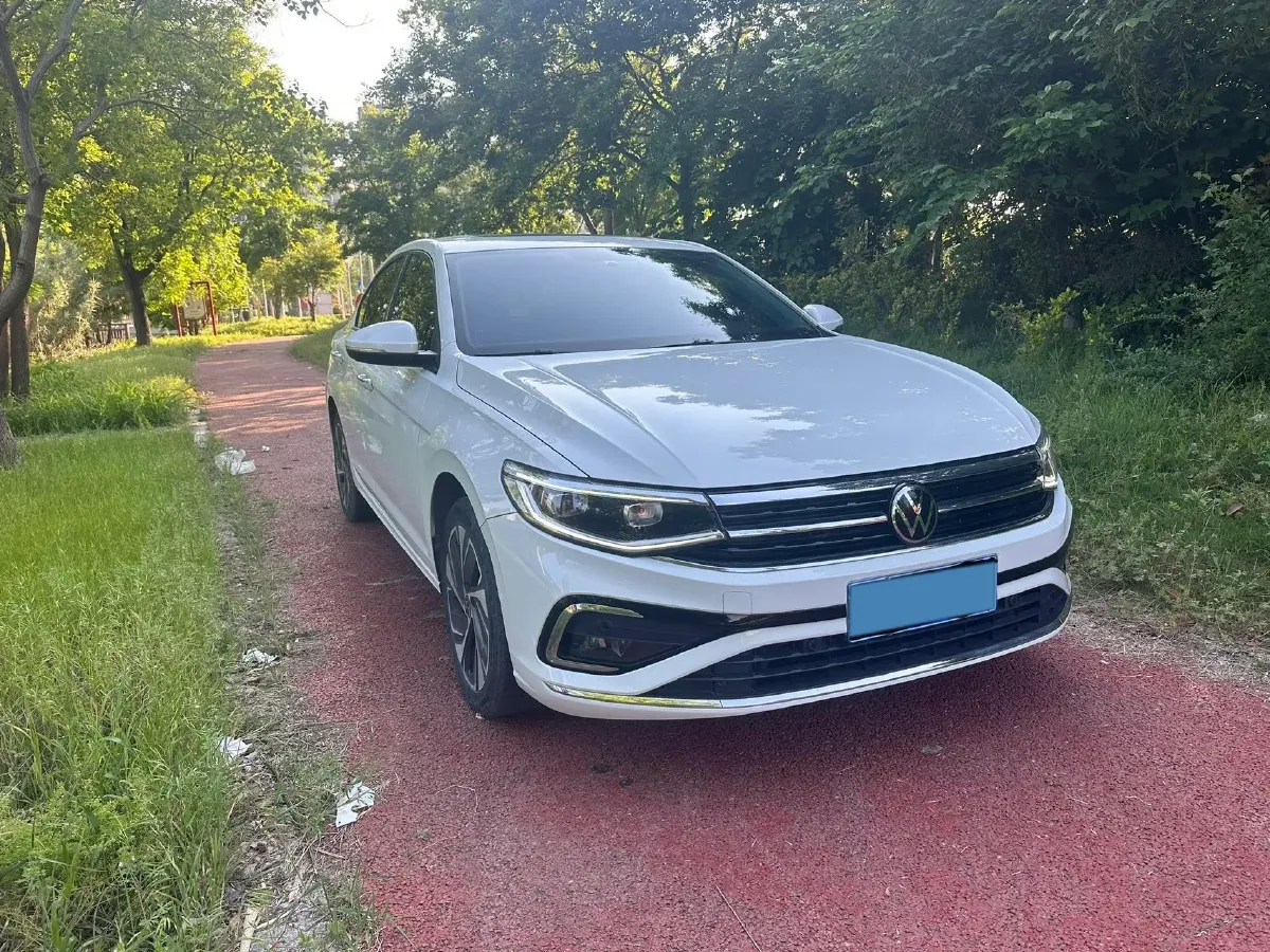 2023 Volkswagen Bora 1.2T 116HP L4 7DCT,autocango,china used car exporter,china ev exporter,chinese used car exporter,chinese used ev exporter