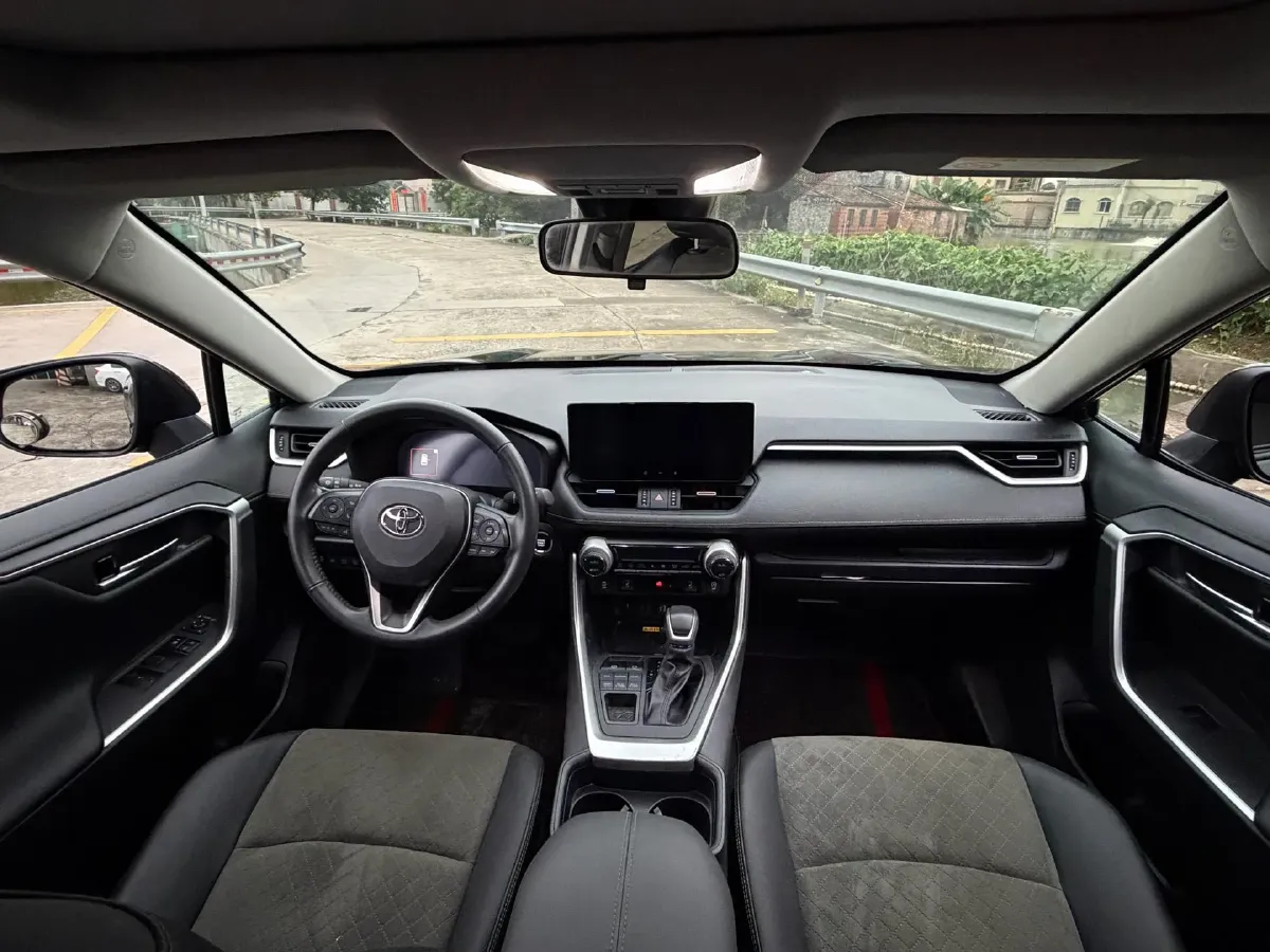 2023 Toyota RAV4 2.0L 171HP L4 CVT,autocango,china used car exporter,china ev exporter,chinese used car exporter,chinese used ev exporter