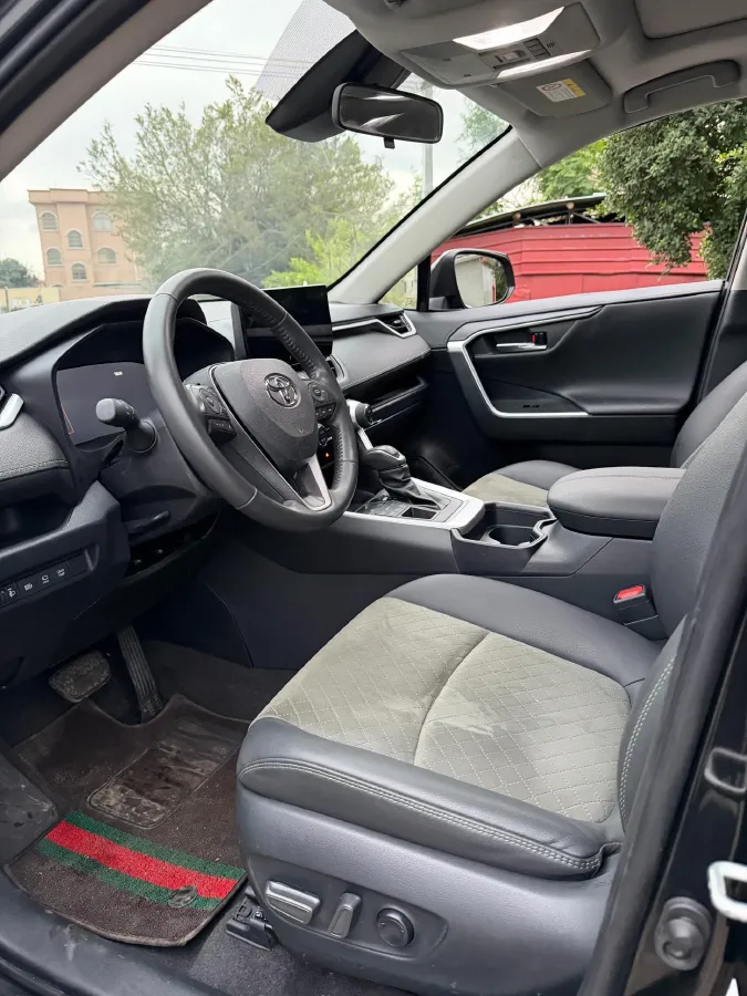 2023 Toyota RAV4 2.0L 171HP L4 CVT,autocango,china used car exporter,china ev exporter,chinese used car exporter,chinese used ev exporter