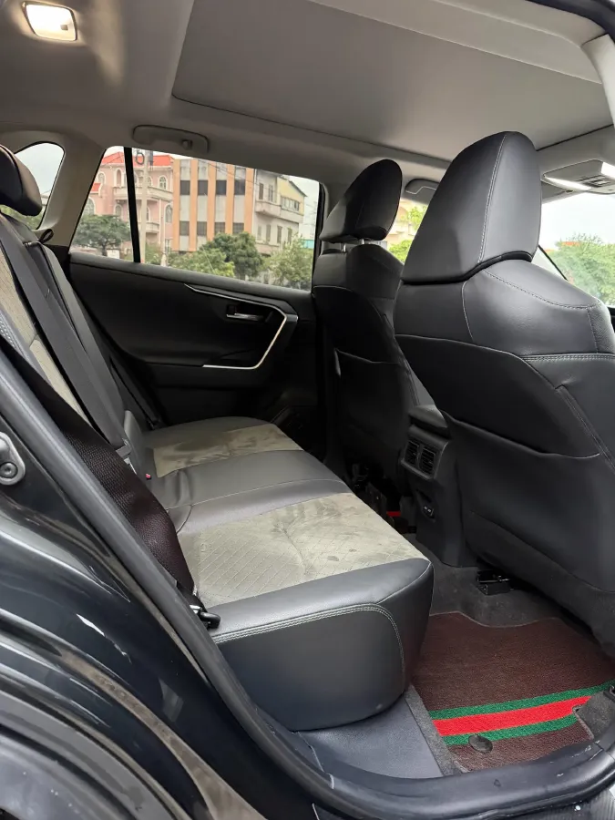 2023 Toyota RAV4 2.0L 171HP L4 CVT,autocango,china used car exporter,china ev exporter,chinese used car exporter,chinese used ev exporter