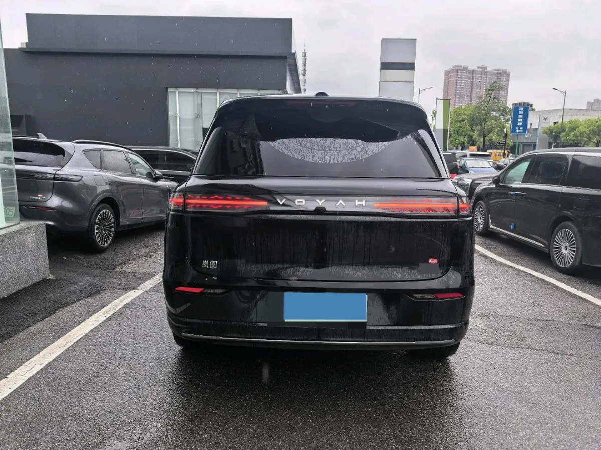 2026 Voyah 9L 1.5T 150HP L4 PHEV,autocango,china used car exporter,china ev exporter,chinese used car exporter,chinese used ev exporter