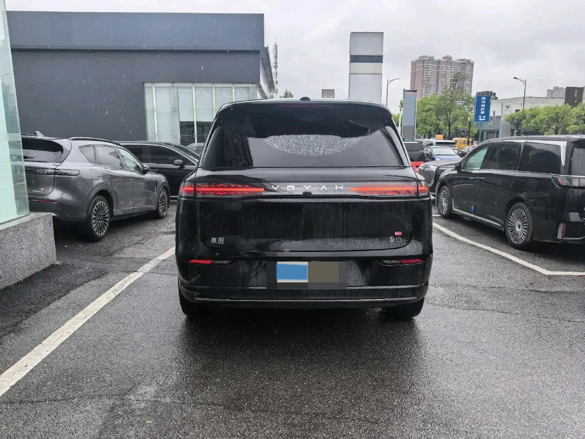 2026 Voyah 9L 1.5T 150HP L4 PHEV,autocango,china used car exporter,china ev exporter,chinese used car exporter,chinese used ev exporter