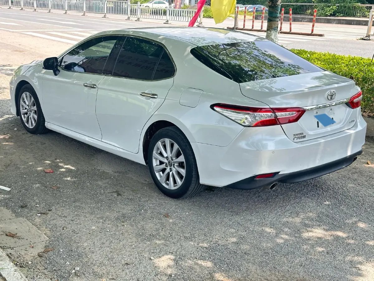 2018 Toyota Camry 2.0L 169HP L4 6AT,autocango,china used car exporter,china ev exporter,chinese used car exporter,chinese used ev exporter