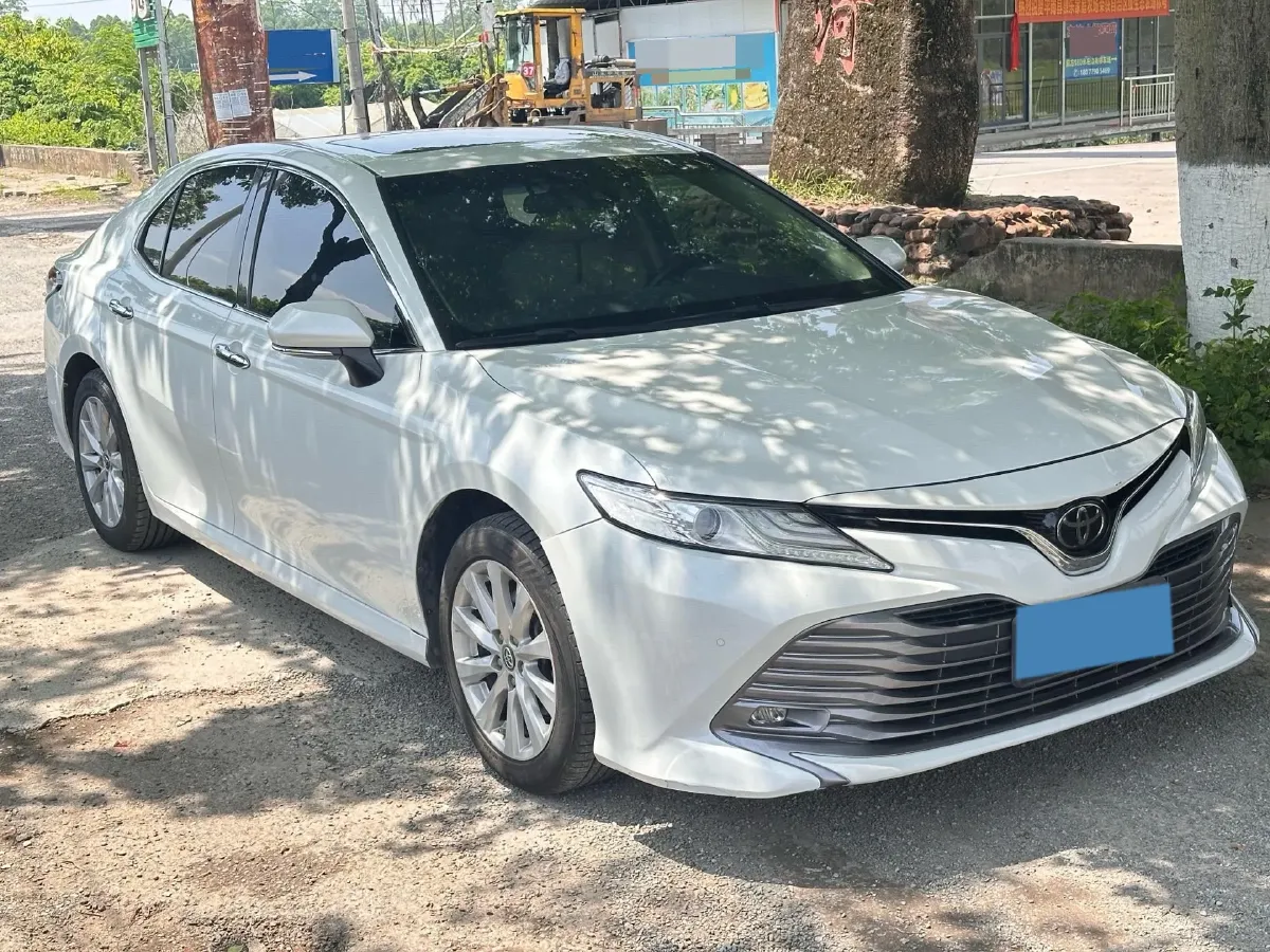 2018 Toyota Camry 2.0L 169HP L4 6AT,autocango,china used car exporter,china ev exporter,chinese used car exporter,chinese used ev exporter