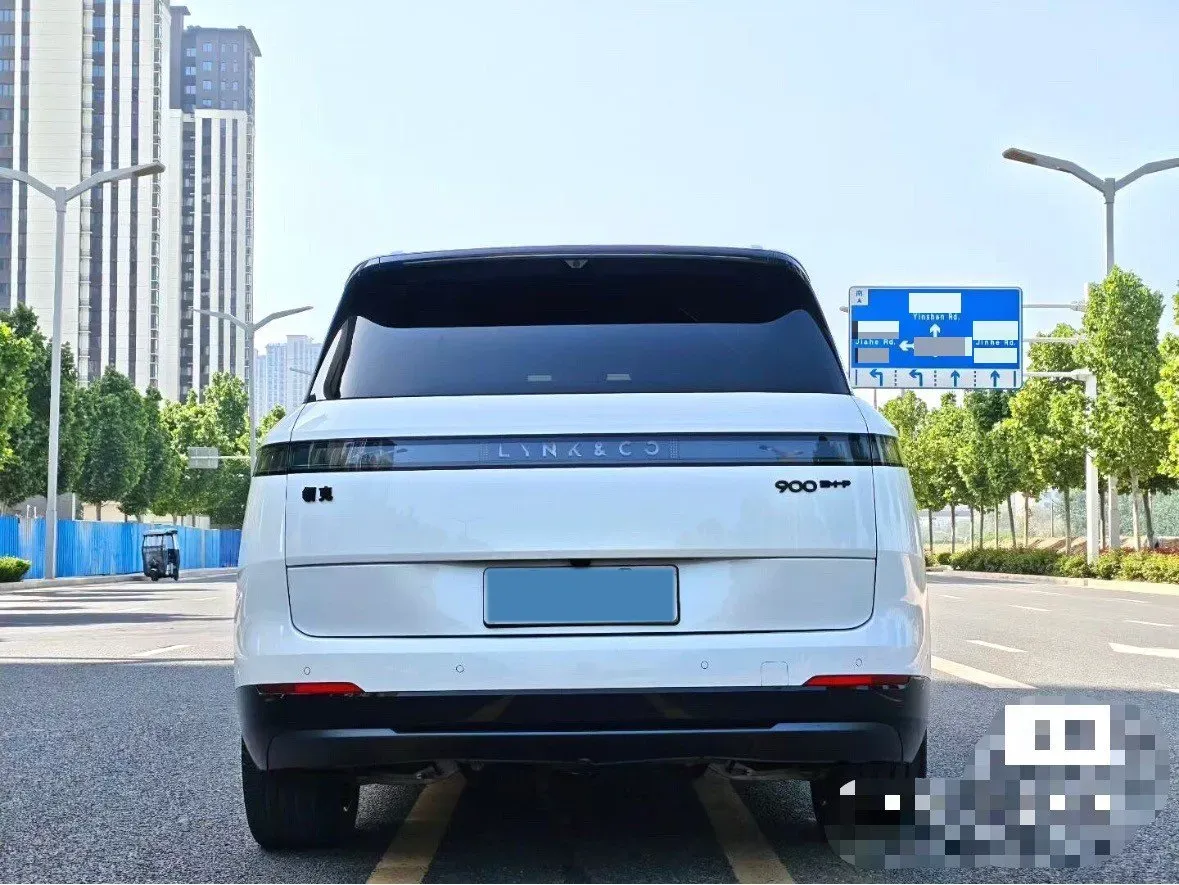 2025 LYNK&CO 900 2.0T 254HP L4 3DHT PHEV,autocango,china used car exporter,china ev exporter,chinese used car exporter,chinese used ev exporter
