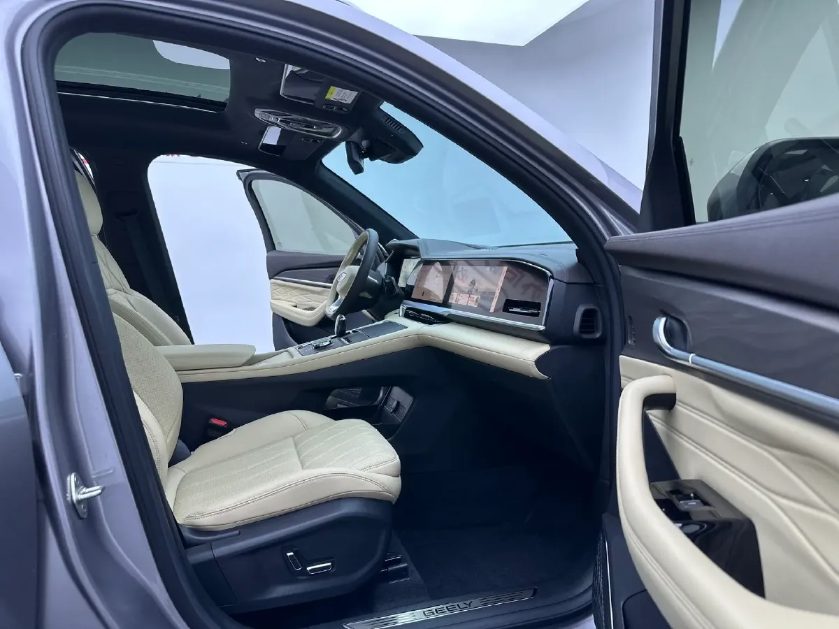 2025 Geely Monjaro 2.0T 238HP L4 8AT,autocango,china used car exporter,china ev exporter,chinese used car exporter,chinese used ev exporter