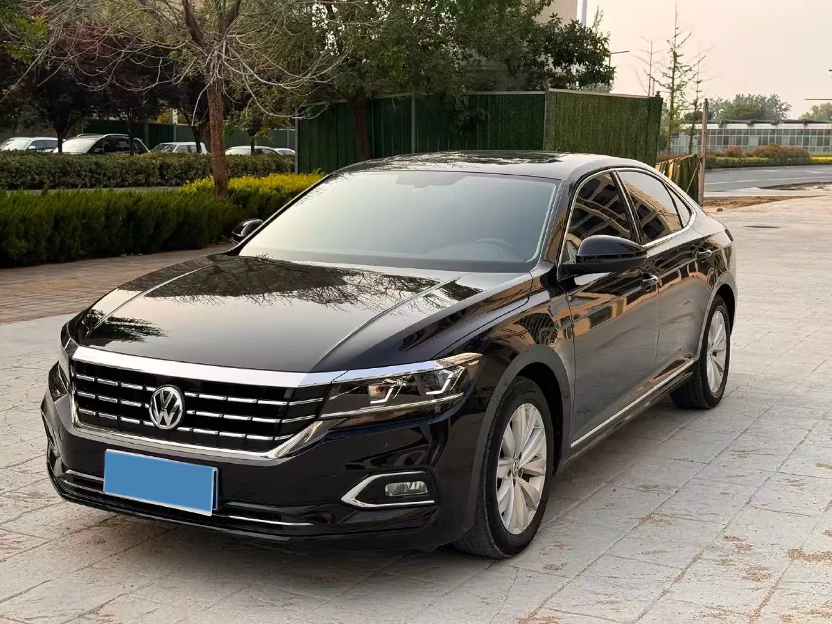 2020 Volkswagen Passat 2.0T 186HP L4 7DCT,autocango,china used car exporter,china ev exporter,chinese used car exporter,chinese used ev exporter