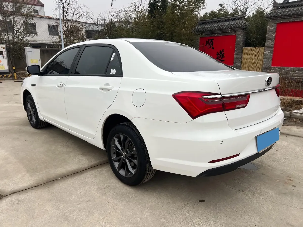 2019 BYD Qin 1.5L 109HP L4 5MT,autocango,china used car exporter,china ev exporter,chinese used car exporter,chinese used ev exporter