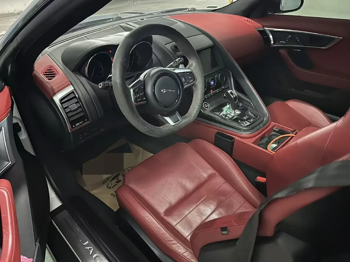 2019 Jaguar F-TYPE 2.0T 300HP L4 8AT,autocango,china used car exporter,china ev exporter,chinese used car exporter,chinese used ev exporter