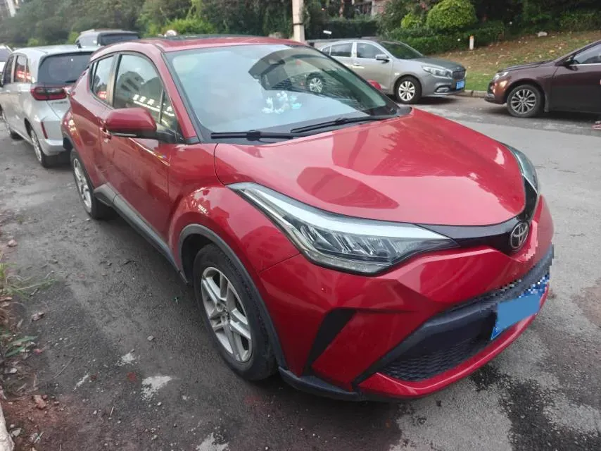 2021 Toyota C-HR 2.0L 171HP L4 CVT,autocango,china used car exporter,china ev exporter,chinese used car exporter,chinese used ev exporter