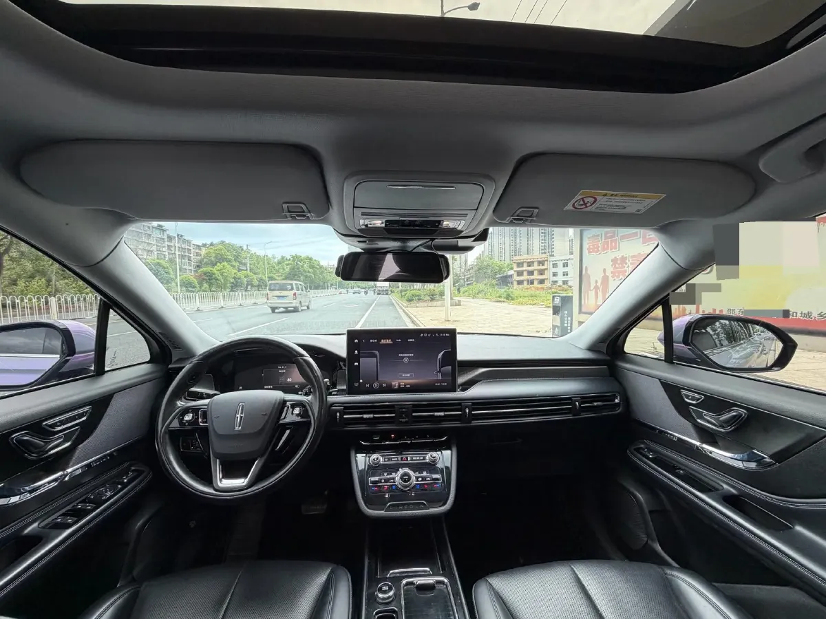 2021 Lincoln Corsair 2.0T 245HP L4 8AT,autocango,china used car exporter,china ev exporter,chinese used car exporter,chinese used ev exporter