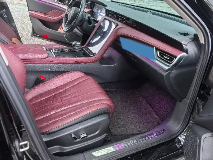 2025 HongQi H5 1.5T 169HP L4 1DHT Hybrid,autocango,china used car exporter,china ev exporter,chinese used car exporter,chinese used ev exporter