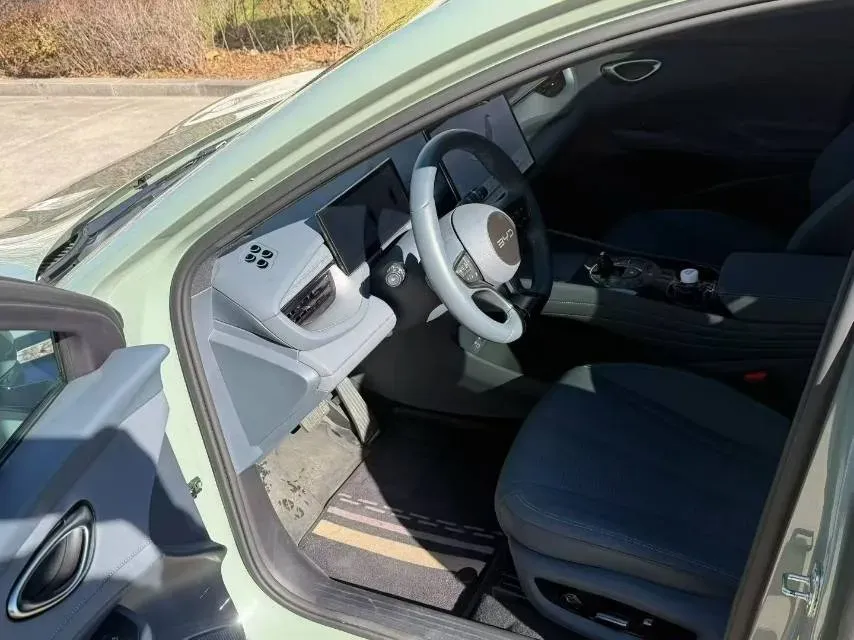 2025 BYD Seal06GT BEV 59.52KWH,autocango,china used car exporter,china ev exporter,chinese used car exporter,chinese used ev exporter