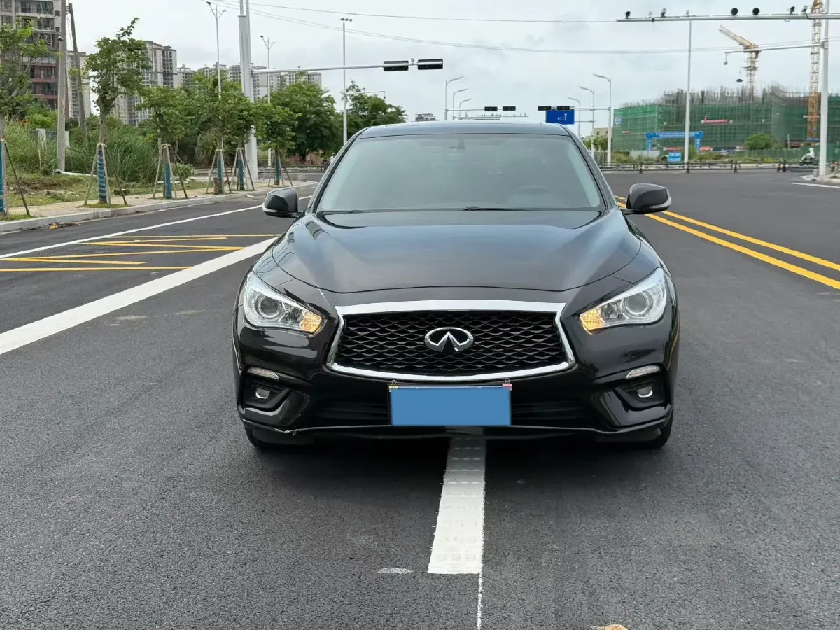 2021 Infiniti Q50L 2.0T 211HP L4 7AT,autocango,china used car exporter,china ev exporter,chinese used car exporter,chinese used ev exporter