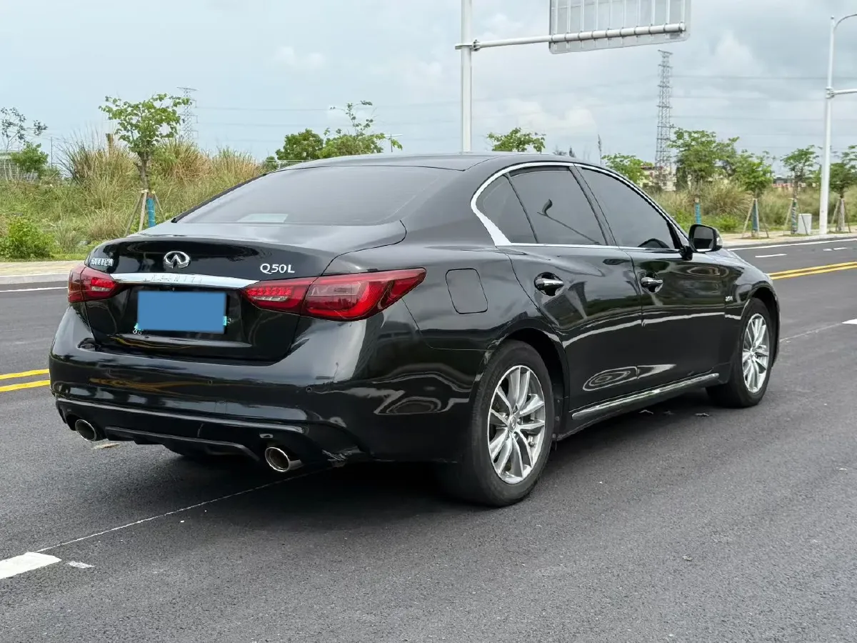 2021 Infiniti Q50L 2.0T 211HP L4 7AT,autocango,china used car exporter,china ev exporter,chinese used car exporter,chinese used ev exporter