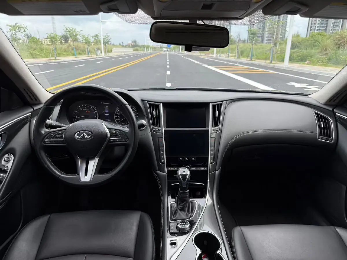 2021 Infiniti Q50L 2.0T 211HP L4 7AT,autocango,china used car exporter,china ev exporter,chinese used car exporter,chinese used ev exporter