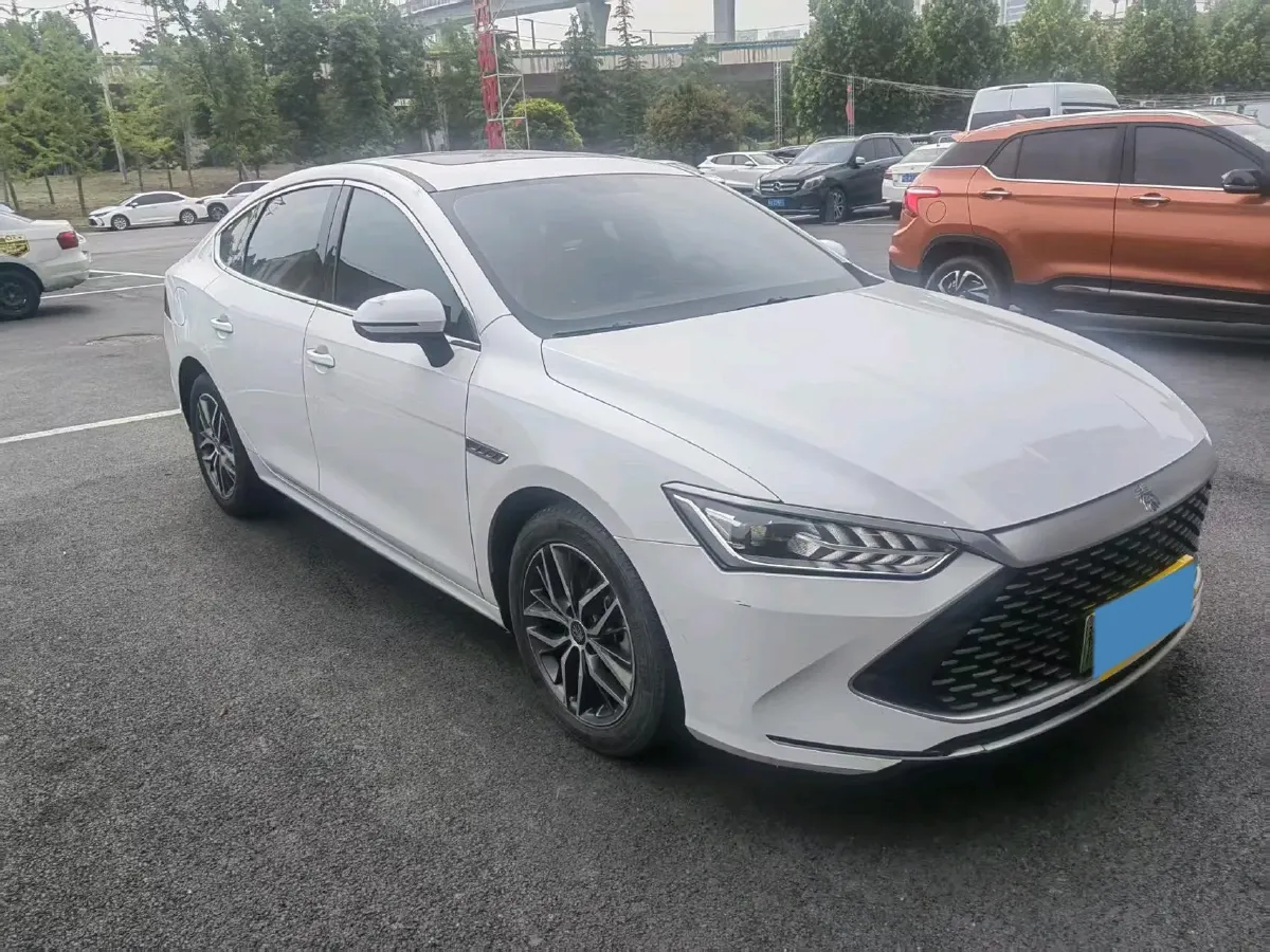 2021 Haval F7 1.5T 169HP L4 7DCT,autocango,china used car exporter,china ev exporter,chinese used car exporter,chinese used ev exporter