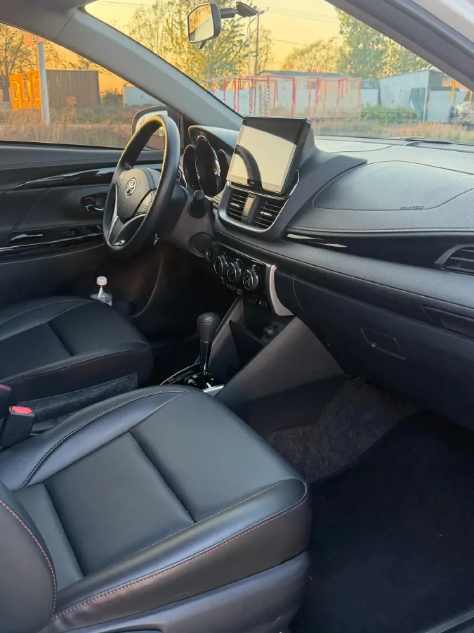 2022 Toyota Yaris L 1.5L 112HP L4 CVT,autocango,china used car exporter,china ev exporter,chinese used car exporter,chinese used ev exporter