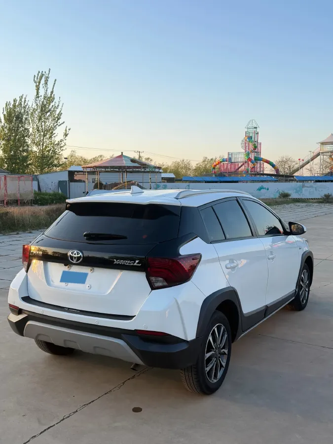 2022 Toyota Yaris L 1.5L 112HP L4 CVT,autocango,china used car exporter,china ev exporter,chinese used car exporter,chinese used ev exporter