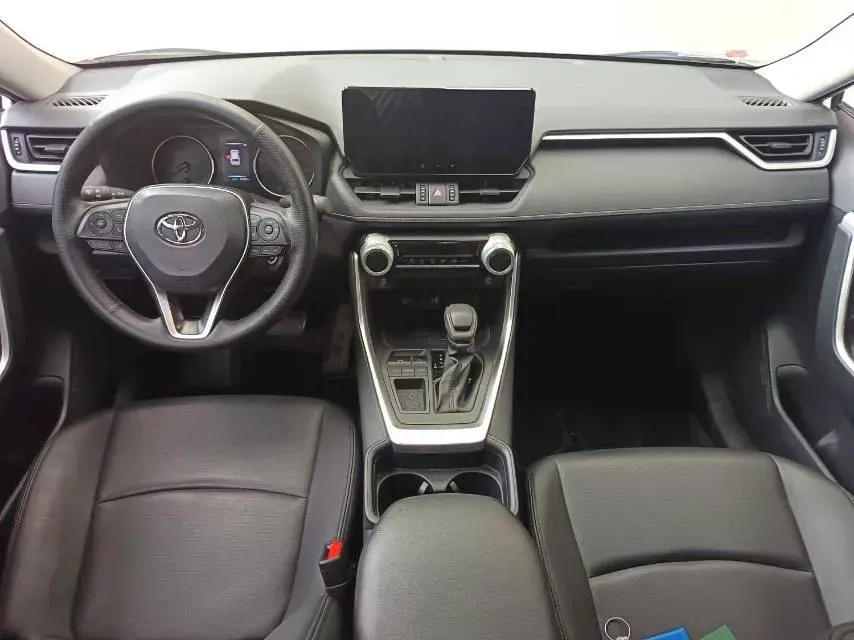 2024 Toyota RAV4 2.0L 171HP L4 CVT,autocango,china used car exporter,china ev exporter,chinese used car exporter,chinese used ev exporter