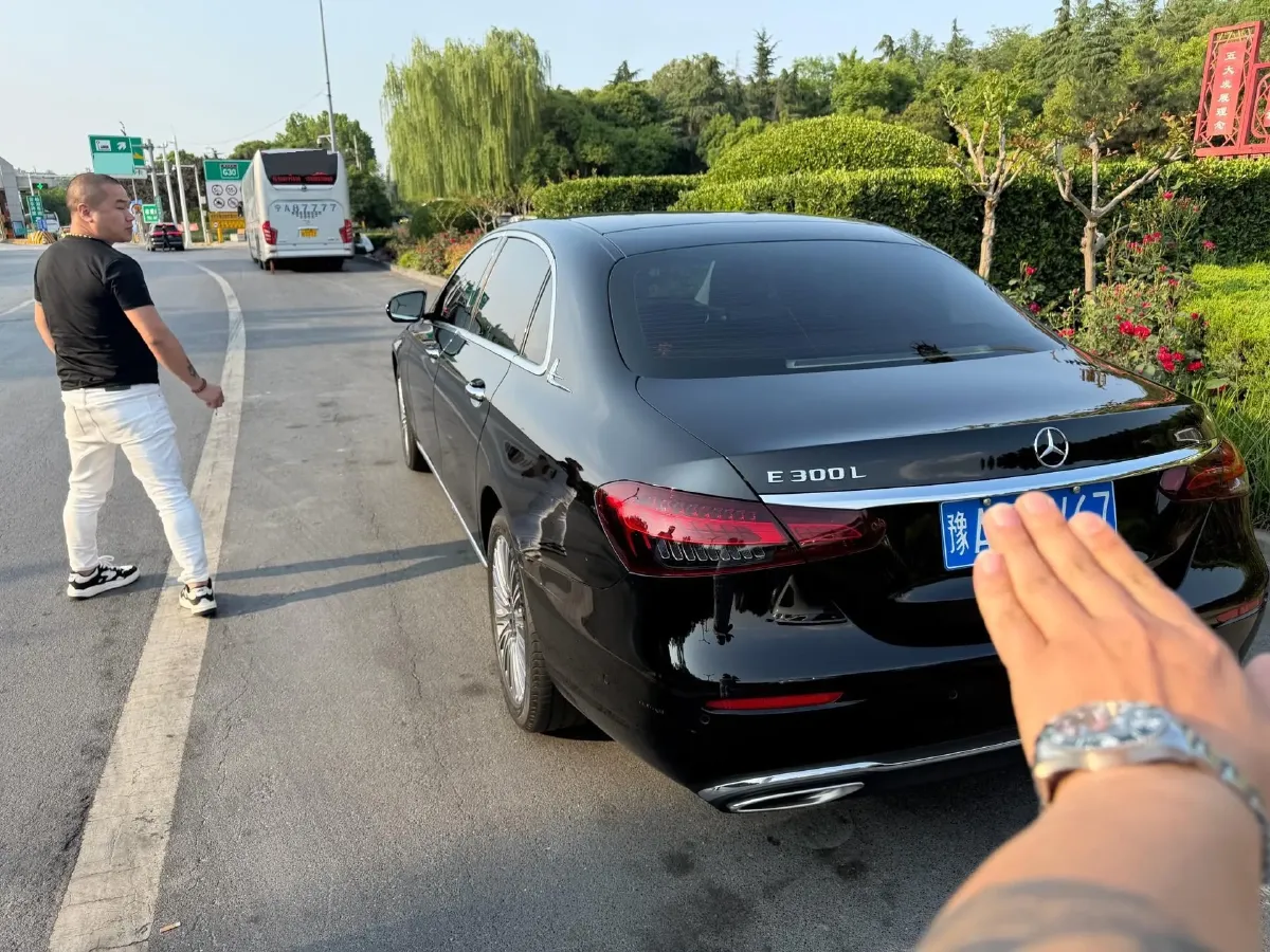 2023 Mercedes-Benz E Class 2.0T 258HP L4 9AT,autocango,china used car exporter,china ev exporter,chinese used car exporter,chinese used ev exporter