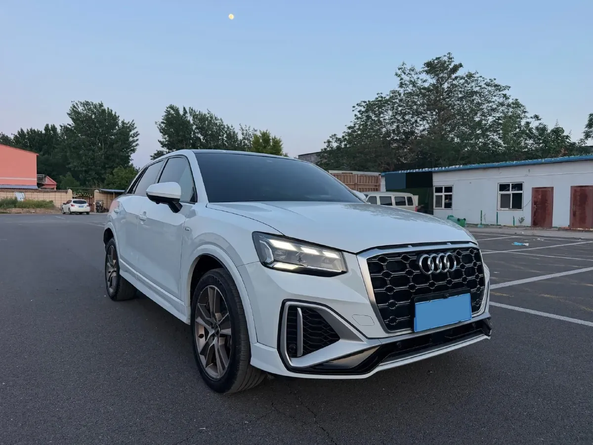 2023 Audi Q2L 1.5T 160HP L4 7DCT,autocango,china used car exporter,china ev exporter,chinese used car exporter,chinese used ev exporter