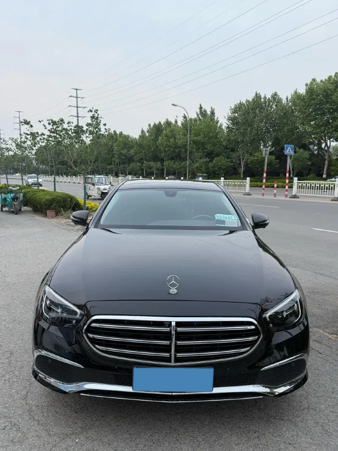 2023 Mercedes-Benz E Class 2.0T 258HP L4 9AT,autocango,china used car exporter,china ev exporter,chinese used car exporter,chinese used ev exporter